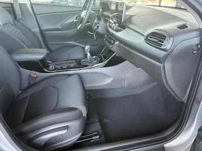 Hyundai i30 1.0 T-GDI 101 Comfort (2025) - Photo 11