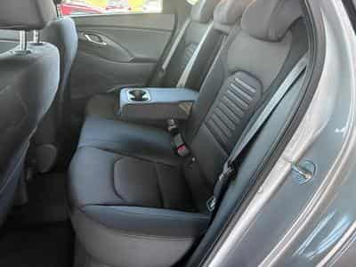 Hyundai i30 1.0 T-GDI 101 Comfort (2025) - Photo 8