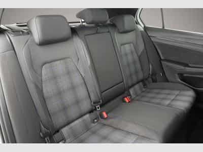 VW Golf (2025) - Photo 5