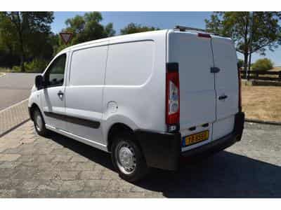 Citroën Jumpy 1,6 HDI 3 places Airco (2015) - Photo 6