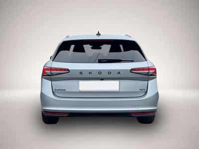 Skoda Superb (2025) - Photo 5