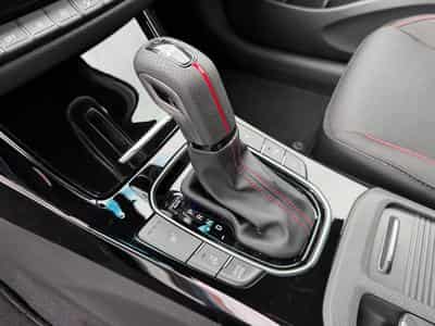 Hyundai i30 1.5 T-GDI 150 DCT N-Line (2026) - Photo 15