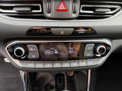 Hyundai i30 1.5 T-GDI 150 DCT N-Line (2026) - Photo 13