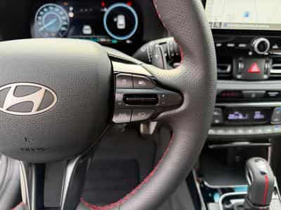 Hyundai i30 1.5 T-GDI 150 DCT N-Line (2026) - Photo 9
