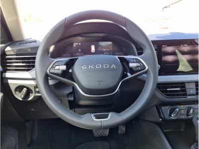Skoda Kamiq 1.0 TSi 116 DSG Selection (2026) - Photo 8