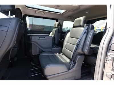 Peugeot Traveller 2.0 BlueHDI 180 AT8 Allure L2 (2025) - Photo 10