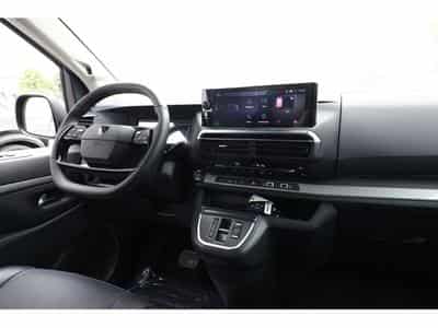 Peugeot Traveller 2.0 BlueHDI 180 AT8 Allure L3 (2025) - Photo 7