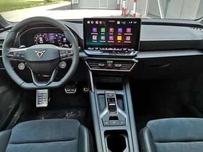 Cupra Leon 2.0 TSI 245 kW 4Drive VZ (2026) - Foto 4
