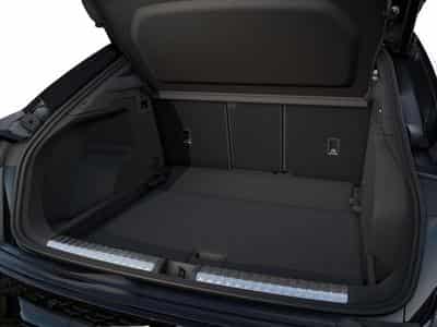Audi Q3 Sportback NEU (2026) - Photo 6