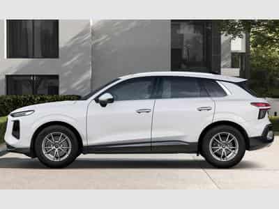 Audi Q3 Intense (2026) - Photo 2