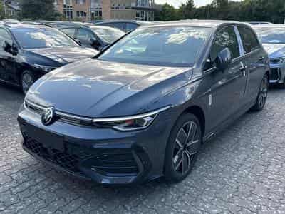 VW Golf R-Line Limited (2026) - Photo 1