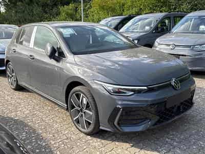 VW Golf R-Line Limited (2026) - Photo 6