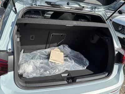 VW Golf R-Line Limited (2026) - Photo 8