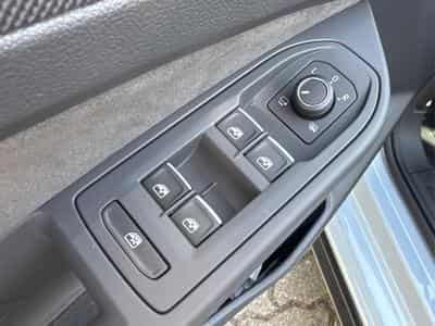 VW Golf R-Line Limited (2026) - Photo 9
