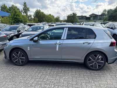 VW Golf R-Line Limited (2026) - Photo 2
