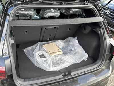 VW Golf R-Line Limited (2026) - Photo 9