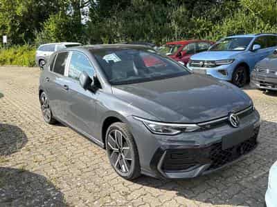 VW Golf R-Line Limited (2026) - Photo 7