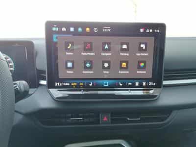 VW T-Roc 1.5 eTSI 110 kW R-Line (2026) - Photo 6
