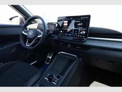 VW T-Roc R-Line (2026) - Photo 9