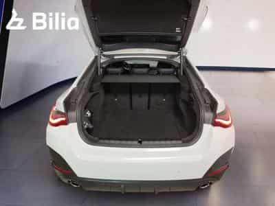 BMW 420 i M Sportpaket (2024) - Photo 8