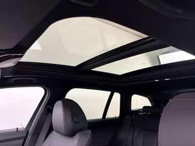 BMW 330 d xDrive (2025) - Photo 14