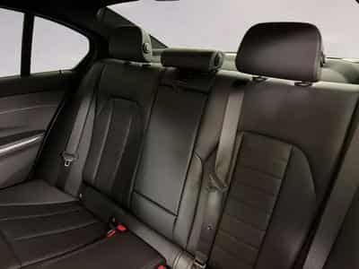 BMW 330 d xDrive (2025) - Photo 9