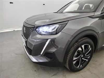Peugeot 2008 1.2 PureTech 130cv EAT8 Allure NAVI / FULL LED / CAMERA (2023) - Photo 15