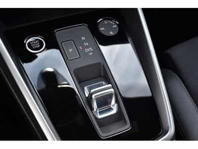 Audi A3 Limousine 40 TFSI Quattro S-Line S-Tronic CUIR LANE 1° MAIN (2022) - Foto 14