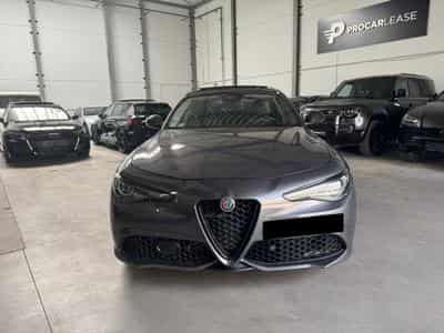 Alfa-Romeo Giulia Giulia Veloce Q4 /211 CV /19/PANO/CAMERA/CUIR/VOLL (2019) - Photo 2