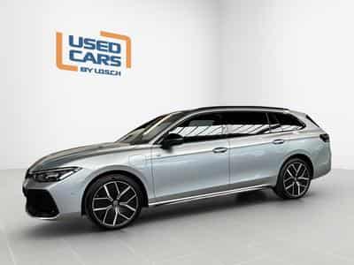 VW Passat R-Line+DSG+PHEV+IQ-Drive+Pano+AHK (2025) - Photo 4