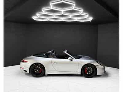 Porsche 911 991.2 Targa 4 GTS / 1ST HAND / NEW SERVICE (2019) - Photo 6