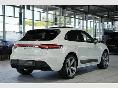 Porsche Macan T 1.H *21 *S-AGA*BOSE*Pano*PDLS+*Approved (2023) - Photo 9
