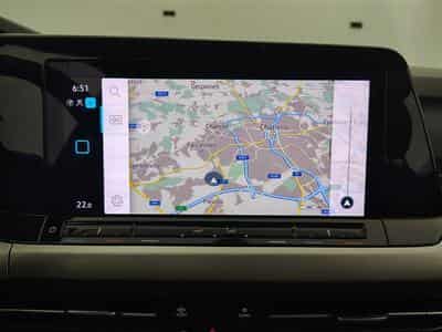 VW Golf 1.0 eTSI Life DSG NAVI / FULL LED / CARPLAY (2023) - Photo 11