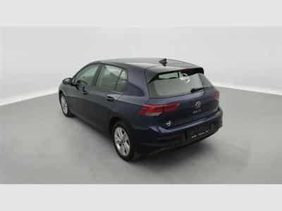 VW Golf 1.0 eTSI Life DSG NAVI / FULL LED / CARPLAY (2023) - Photo 2