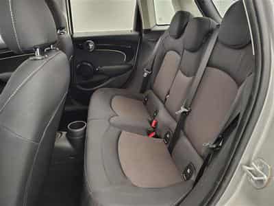 MINI Cooper 1.5A Cooper AUTO/NAVI/FULL LED/JA/PDC (2023) - Photo 13