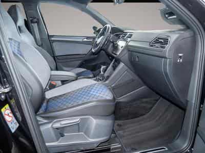 VW Tiguan (2024) - Photo 2