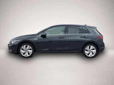 VW Golf (2024) - Photo 2