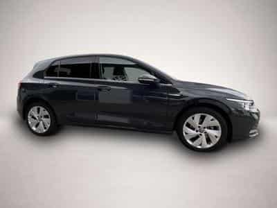 VW Golf (2024) - Photo 6