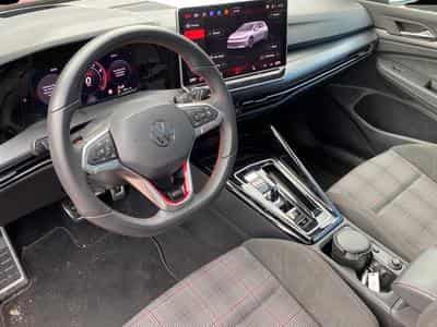 VW Golf (2024) - Photo 4