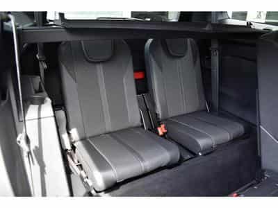 Peugeot 5008 (2024) - Photo 9