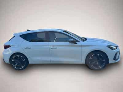 Cupra Leon (2025) - Photo 6