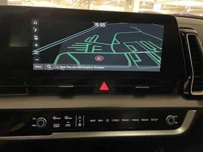Kia Sportage 1.6 T-GDi GT Line HYBRID (2024) - Photo 3