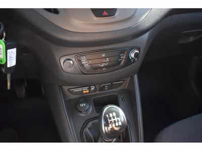 Ford Tourneo Trend 1,5 Duratorq TDCi 5 places Airco (2021) - Photo 14