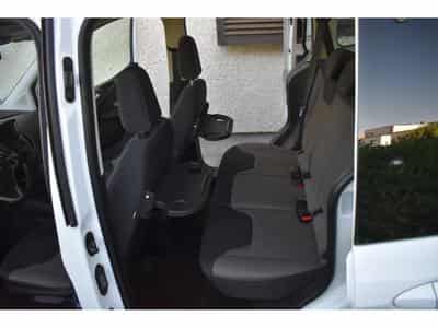 Ford Tourneo Trend 1,5 Duratorq TDCi 5 places Airco (2021) - Photo 9