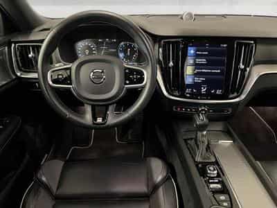 Volvo V60 R-Design (2019) - Foto 15