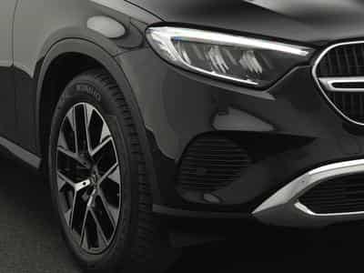 Mercedes GLC 220 d 4MATIC LED+Kamera+Memo+19" (2025) - Foto 9