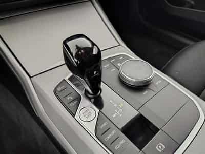 BMW 318 318iA  Touring  Navi Cockpit / Led / PDC av+ar (2022) - Photo 12