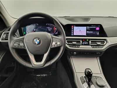 BMW 318 318iA  Touring  Navi Cockpit / Led / PDC av+ar (2022) - Photo 9