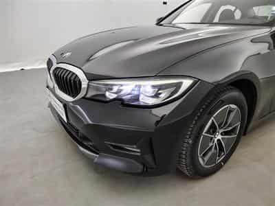 BMW 318 318iA Business Line NAVI/FULL LED/JA16/PDC (2021) - Photo 14