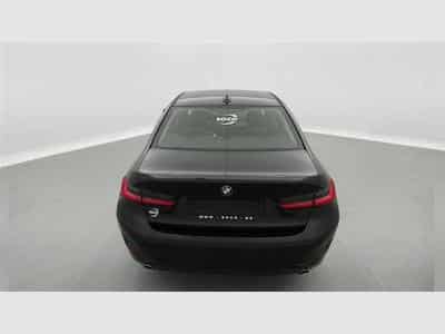 BMW 318 318iA Business Line NAVI/FULL LED/JA16/PDC (2021) - Photo 4